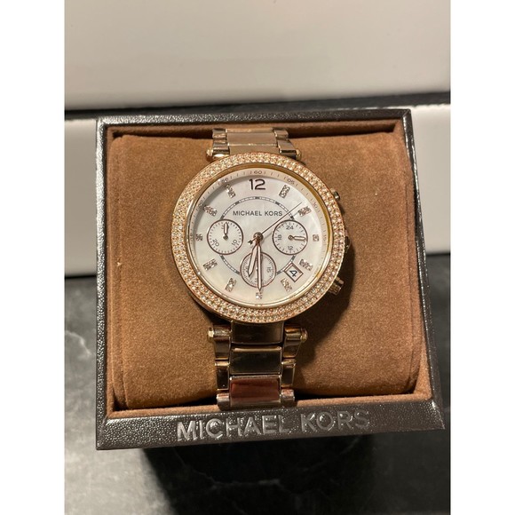 Ladies Copper Tone Michael Kors Watch - With Box and New Battery - Picture 2 of 6